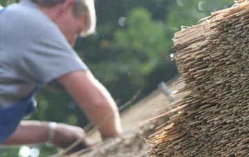 professional Clachan Of Campsie thatchers